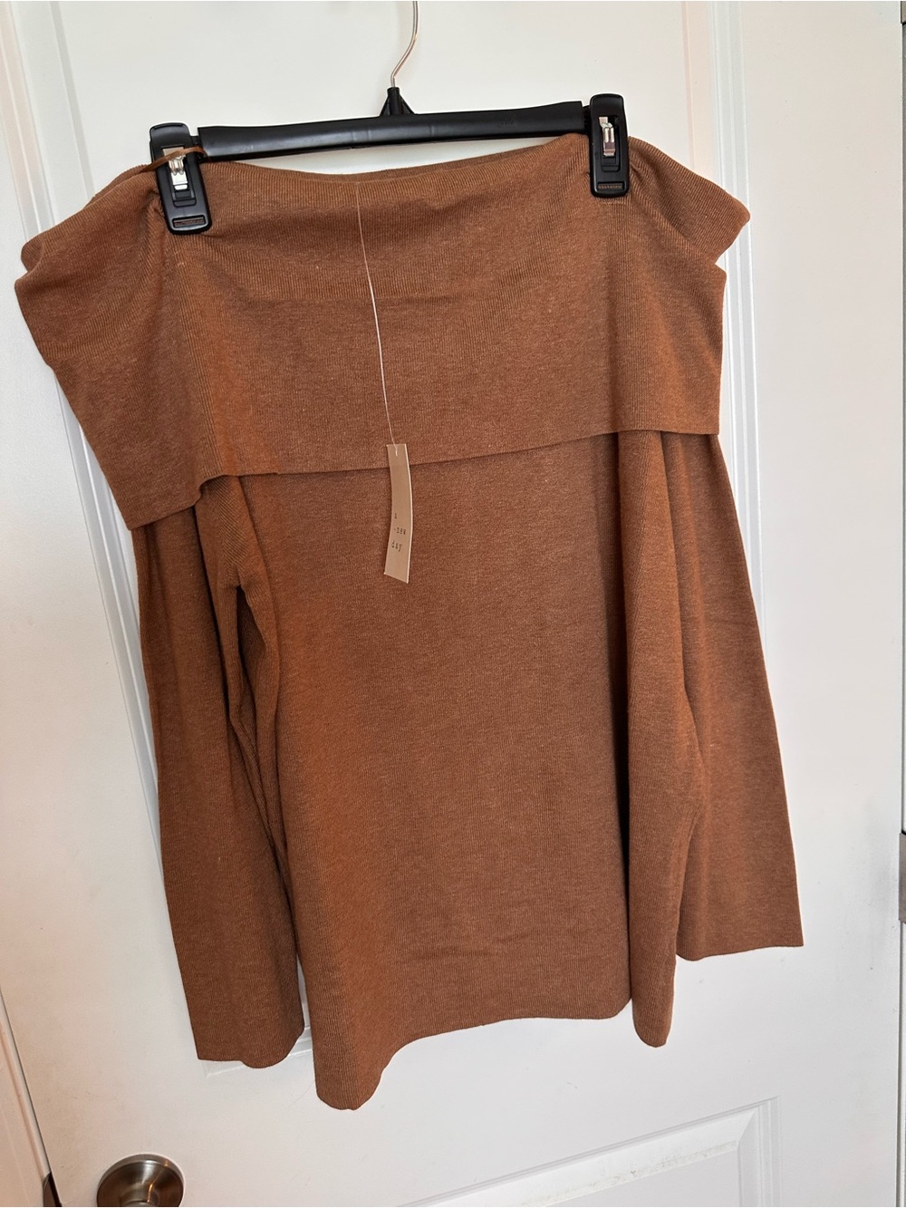 a new day Off-Shoulder Sweater in warm brown